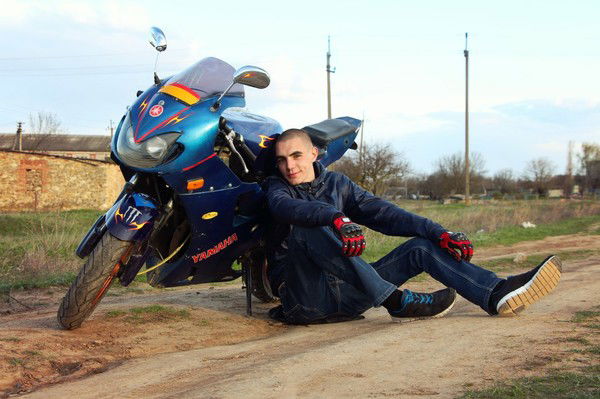 Максик Беспояско