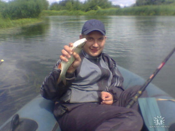 Александр Лаврентьев