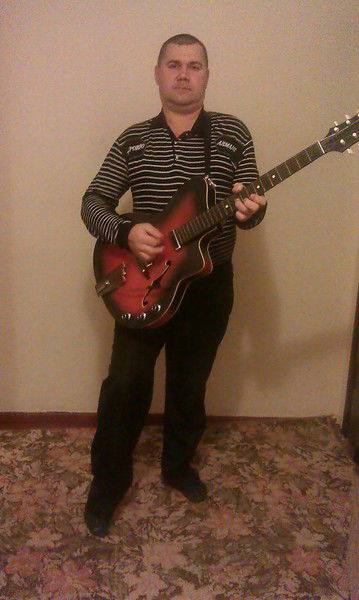 Максим Скотаренко