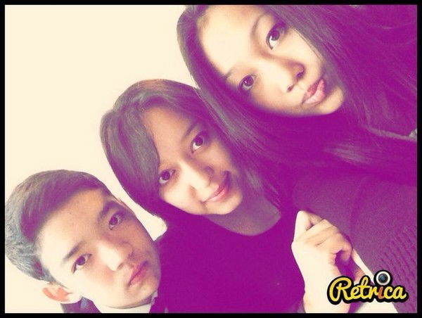 Akbota... Ayazbaeva...