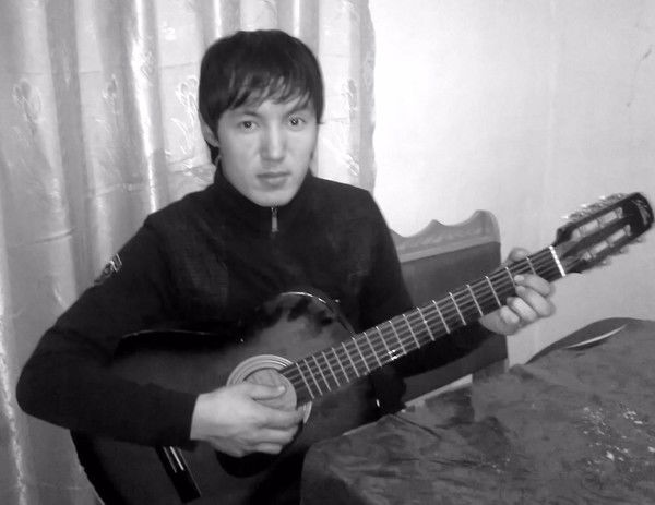 Айдос Балж?г?т