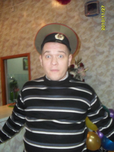 Александр Макаров