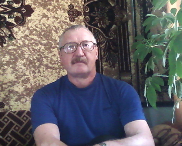 Геннадий Долгов