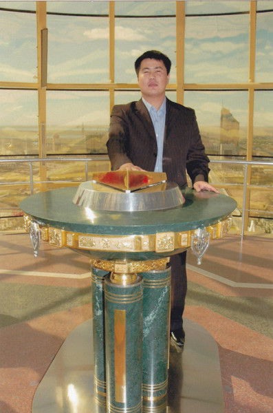 Дархан Есениязов