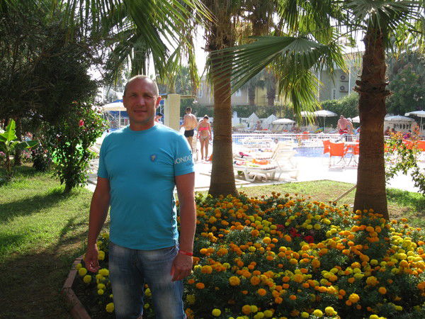 Вячеслав Старов