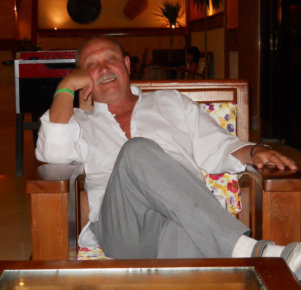 Александр Архипов