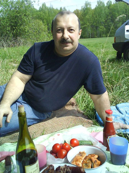 Александр Викторов