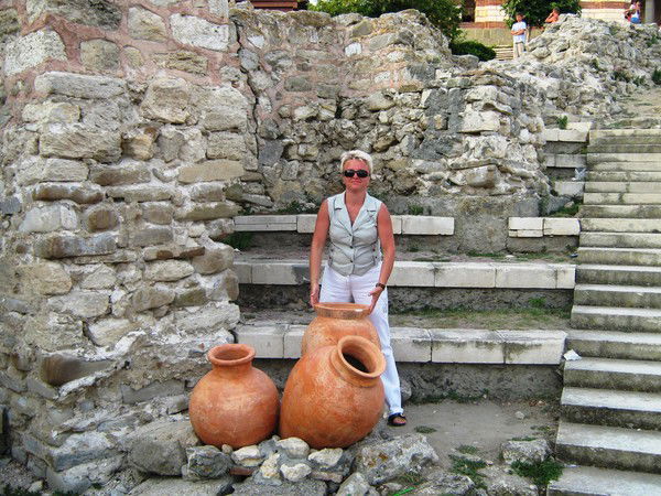 Людмила Страх