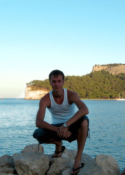 Пётр Алтынов