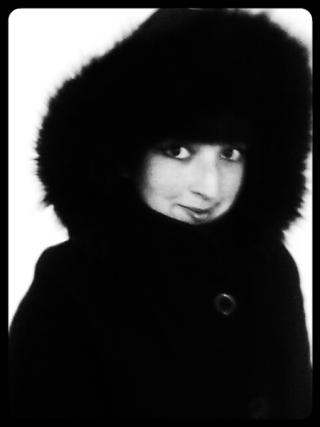 Простая Девушка По Имени Шах