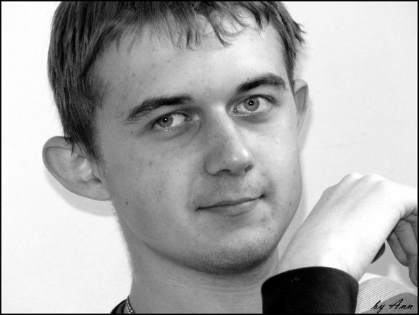 Антон Новиков