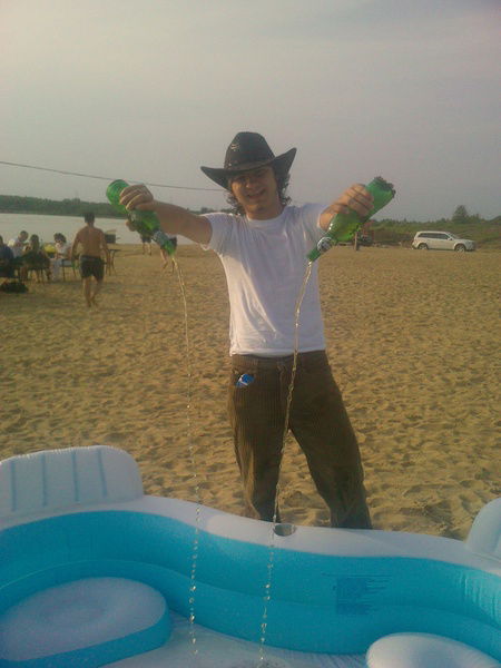 Никита Леонов