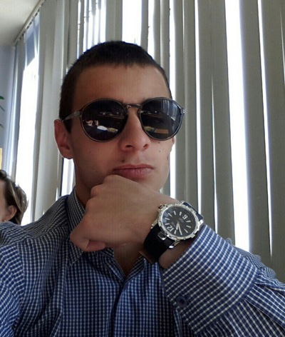 Сергей Холод