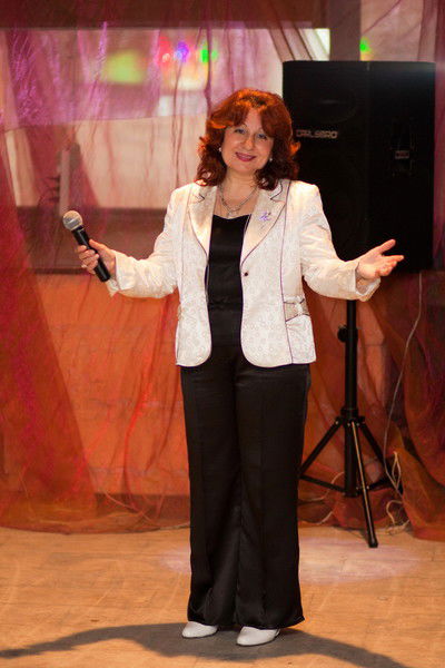 Александра Молостова