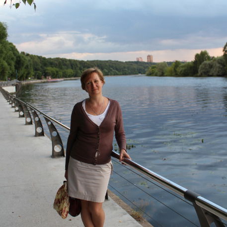 Людмила Полякова