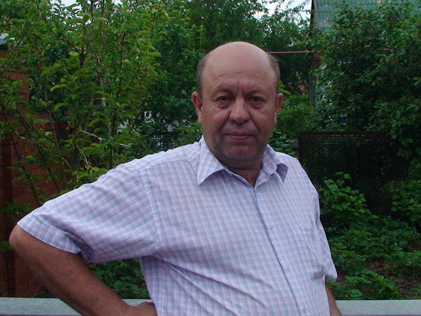 Александр Еженков