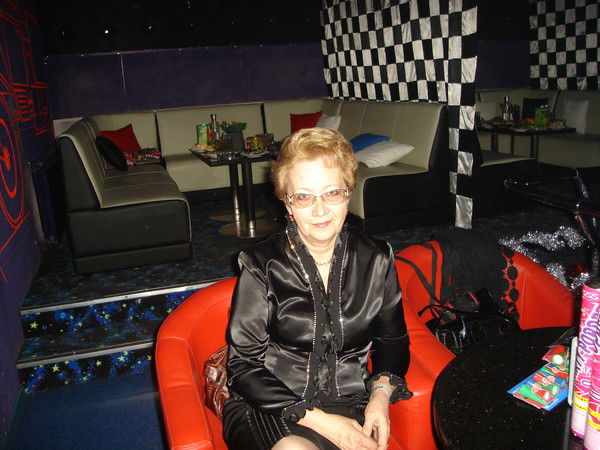 Лариса Резанова