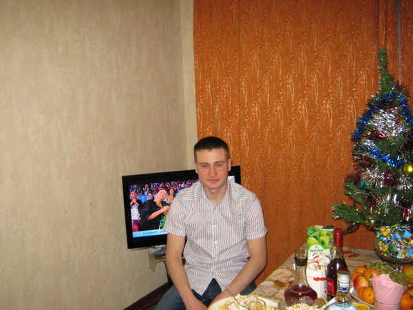 Рустам Довлетханов