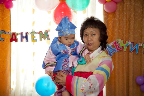 Надежда Хан