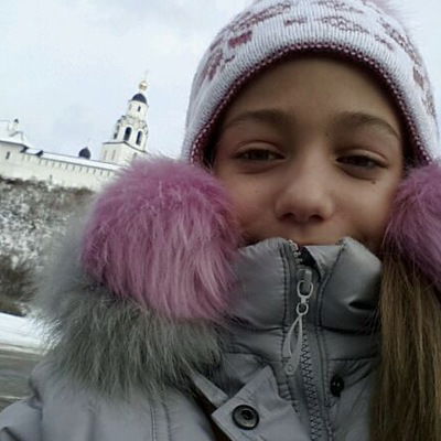 Ксения Овчаренко