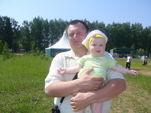 Виталий Петров