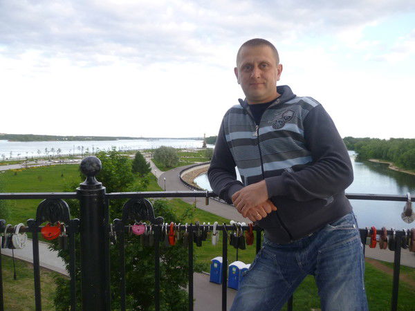 Михаил Лебедев