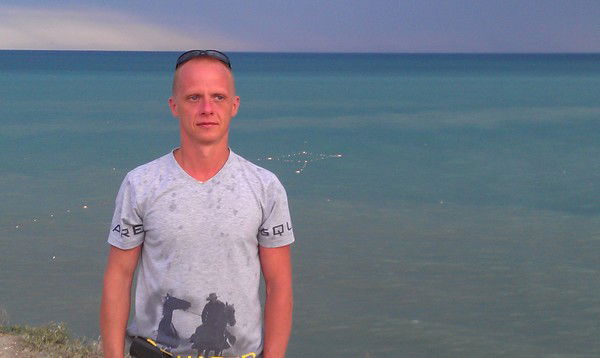 Александр Лезин