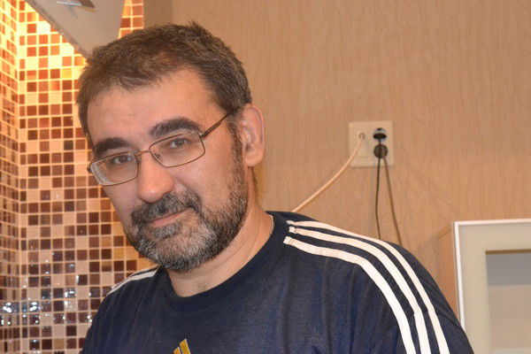 Олег Десятов