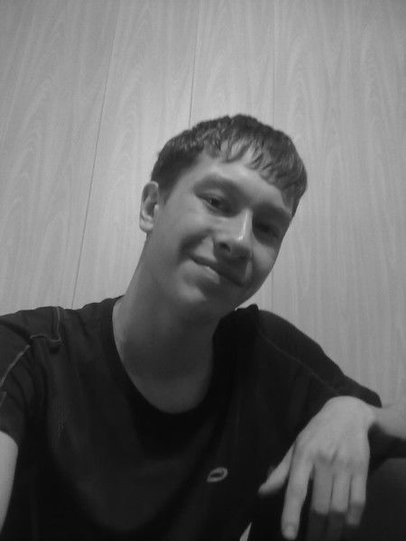 Юра Шмакотин