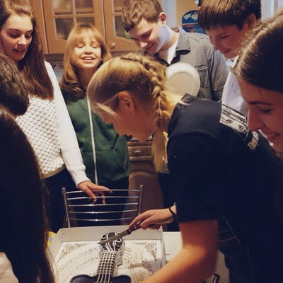 Алина Попкова