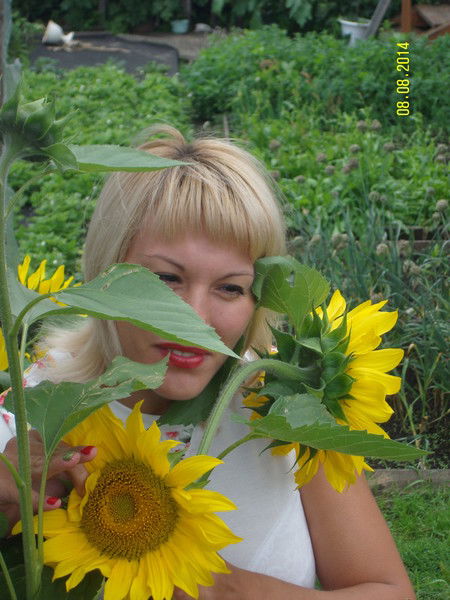 Аня Долгополова