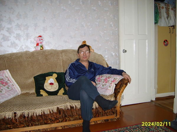 Виктор Антонов