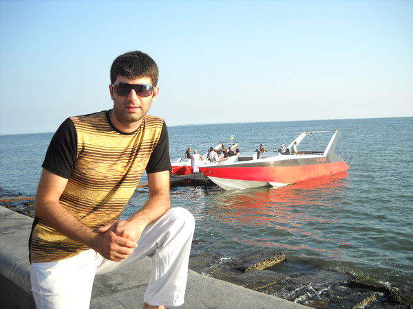 Армен Аваков