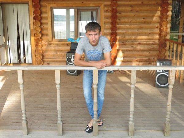 Евгений Постовалов