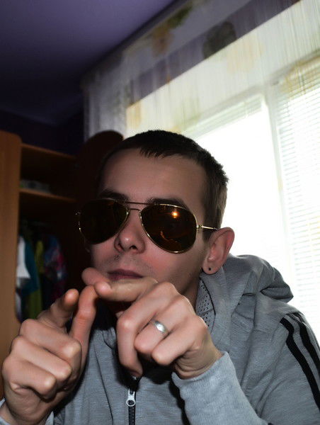 М@ksim Денисович