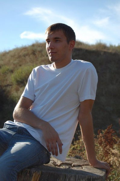 Дмитрий Полежаев