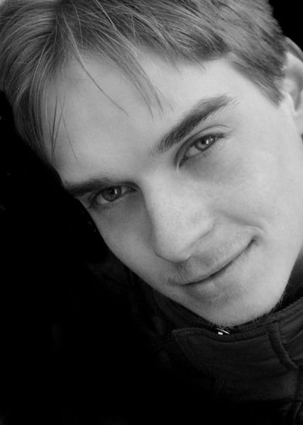 Андрей Попов