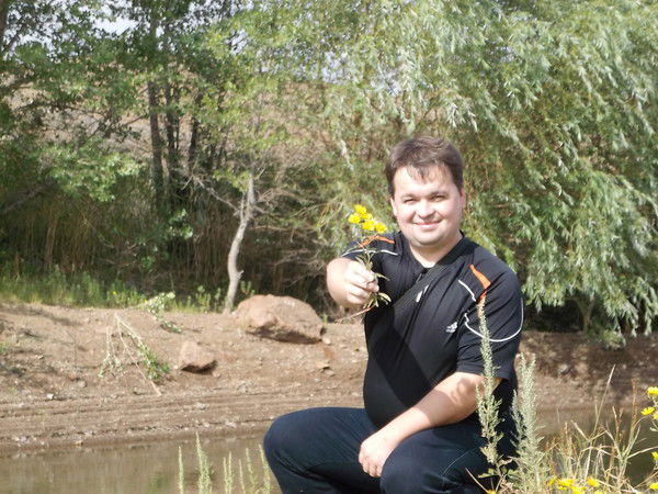 Женя Баняев