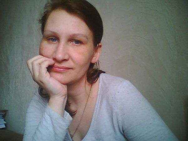 Eлена Новакова