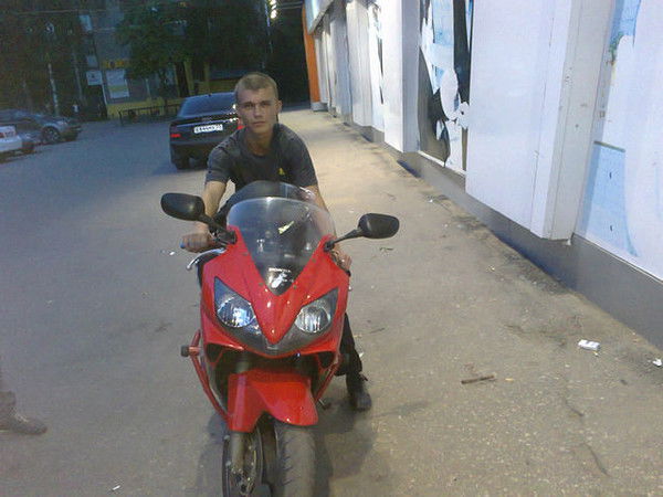 Артем Шарманов