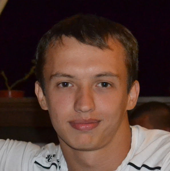 Алексей Гапонов