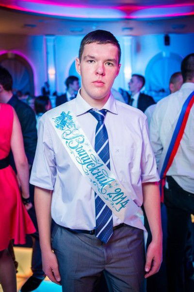 Неизвестно Неизвестно