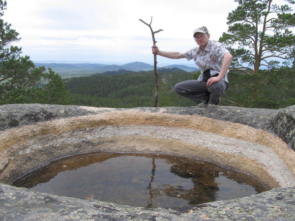 Евгений Бах