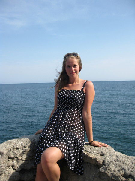 Аня Никонец