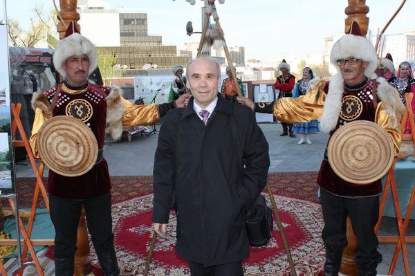 Рафис Салихов