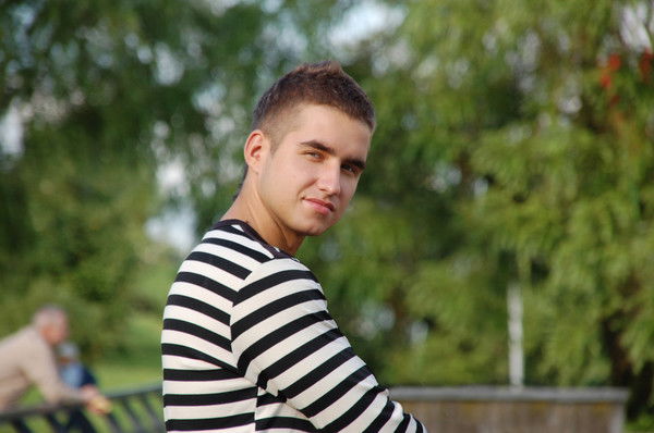 Денис Логуновский