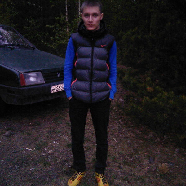 Женя Решетников