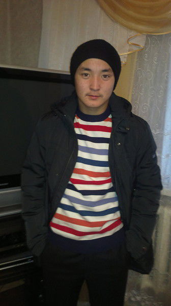 Саят Аманжолов