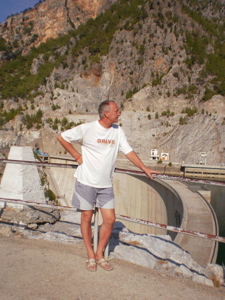 Андрей Белов