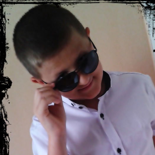 Роман Бауман